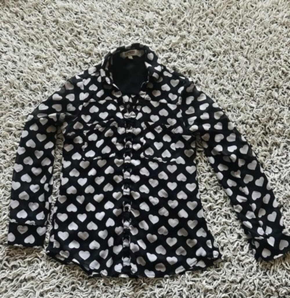 Express The Portofino Shirt Womens XS All Over Hearts Button Up Blouse Top Sheer